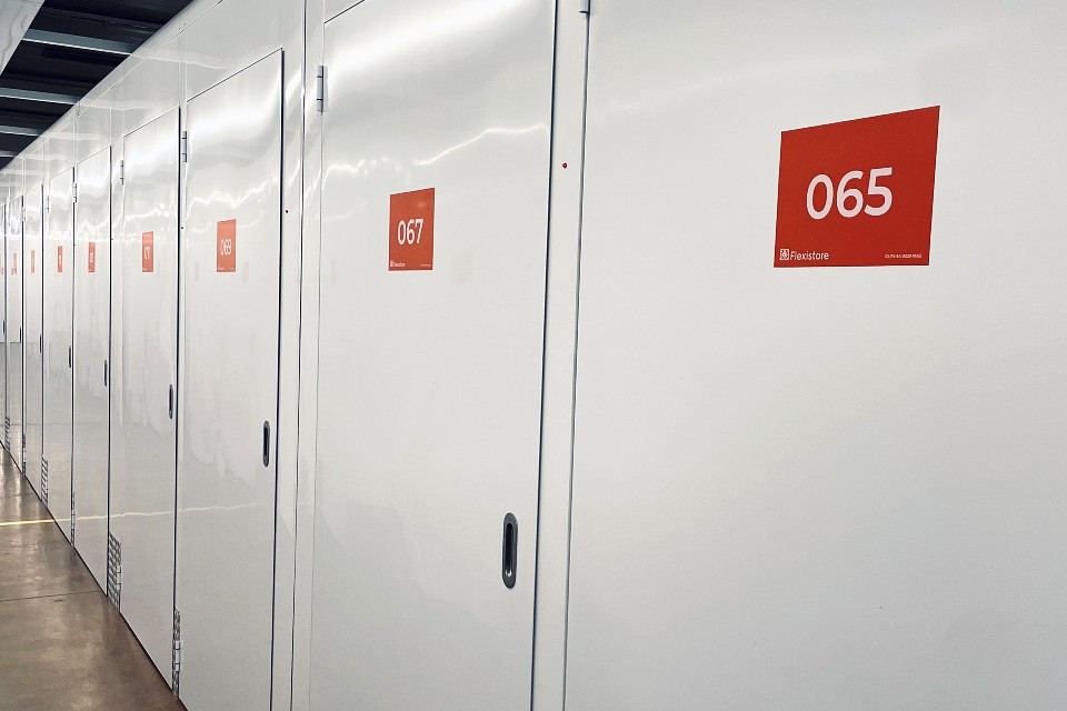 Self storage units inside Flexistore Paarl — Rembrandt Mall, Paarl — photo 2
