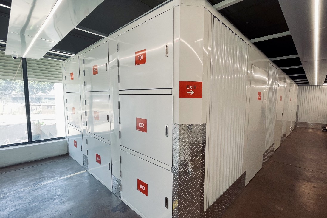 Self storage units inside Flexistore Paarl — Rembrandt Mall, Paarl — photo 3
